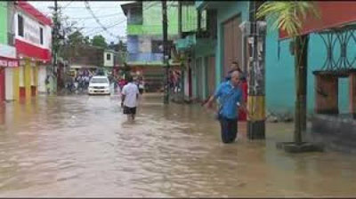 'Kolumbiyada odamlar o`z boshpanalaridan ayrilmoqda'ning rasmi