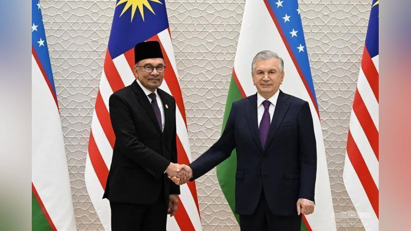 'Президент ва Малайзия Бош вазири иштирокида музокара ўтказилди'ning rasmi
