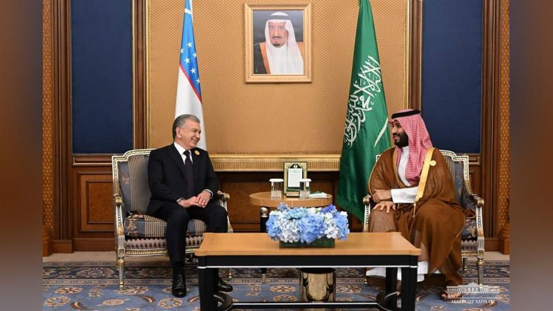 Изрображение 'Глава Узбекистана провел встречу с Наследным принцем Саудовской Аравии'