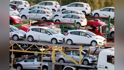 'Импорт автомобиллари учун божхона божи ставкалари икки баробарга камайтирилади – Президент топшириғи'ning rasmi