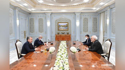 'Prezident Eron tashqi ishlar vazirini qabul qildi'ning rasmi