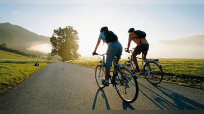 'Tonnelga kirgan ikki velosipedchi poezddan arang qutulib qolishdi (Video)'ning rasmi