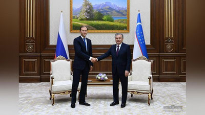 Изрображение 'Шавкат Мирзиёев принял министра промышленности и торговли РФ Дениса Мантурова'