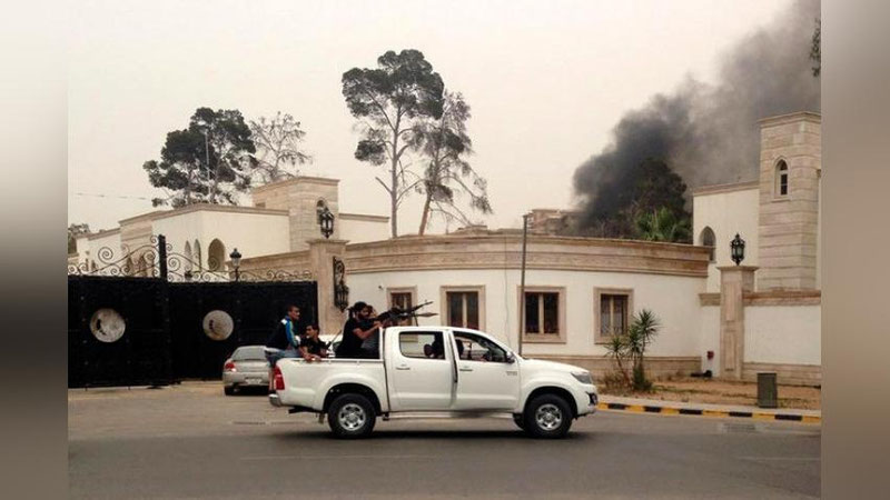 'Жангариларнинг Триполи аэропортига қилган ҳужуми оқибатида 20 киши ҳалок бўлди'ning rasmi