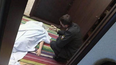 Изрображение 'В РОССИЙСКОМ УЛЬЯНОВСКЕ РАССТРЕЛЯЛИ СЕМЬЮ: ВИДЕО ИЗ КВАРТИРЫ'