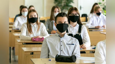 'Ota-onalarning 76 foizi maktablarni an`anaviy tarzda faoliyat yuritishi tarafdori ekanligini qayd etdi'ning rasmi