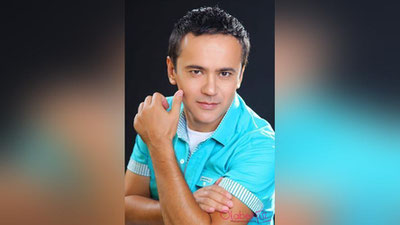 '"Миллий эстрада йўналишини тинглашга  сабр етмаяпти"'ning rasmi