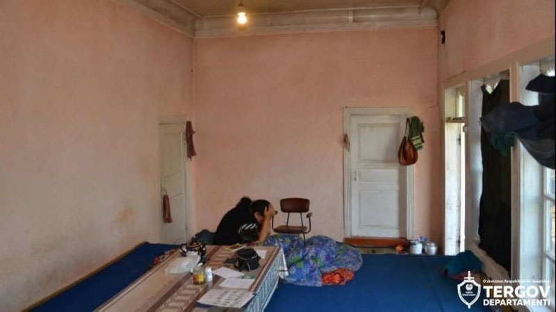 Изрображение 'В Бухарской области 17-летний подросток ради ограбления избил свою тетю'