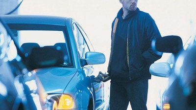 'Qo`shrabotda qarindoshining avtomashinasini olib qochgan shaxs uchun qo`lga olindi'ning rasmi