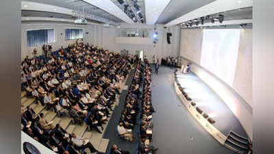 Изрображение 'ПРЕЗИДЕНТ УТВЕРДИЛ МЕРЫ ПОДДЕРЖКИ СООТЕЧЕСТВЕННИКОВ, ПРОЖИВАЮЩИХ ЗА РУБЕЖОМ'