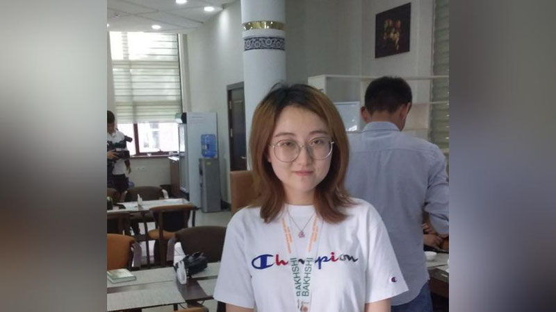 'Chjou Yang Ming: O`zbek baxshichiligi haqida xitoyliklar bahramand bo`lishadi 'ning rasmi