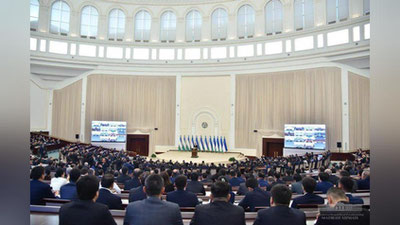 Изрображение 'МИНИСТРОВ БУДЕТ УТВЕРЖДАТЬ ОЛИЙ МАЖЛИС'