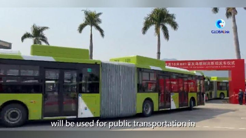 Изрображение 'Первые автобусы-гармошки заметили на улицах Ташкента (видео)'