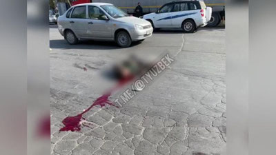 Изрображение 'В Ташкенте пешеход скончался, угодив под колеса грузовика (видео, 18+)'