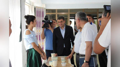 'Ishchi guruh yoshlar bazasini shakllantirmoqda                      'ning rasmi