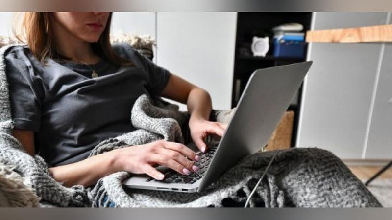 'O`zbekistonda anomal sovuq kunlari barcha xodimlarning onlayn ishlashiga ruxsat berish taklif qilindi'ning rasmi