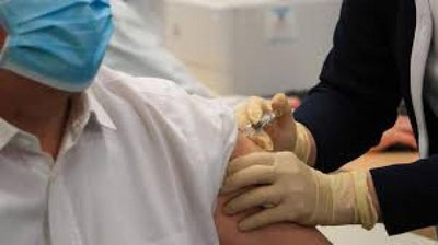 'O`zbekistonda 1,9 million nafardan ortiq aholi koronavirusga qarshi to`liq emlandi'ning rasmi