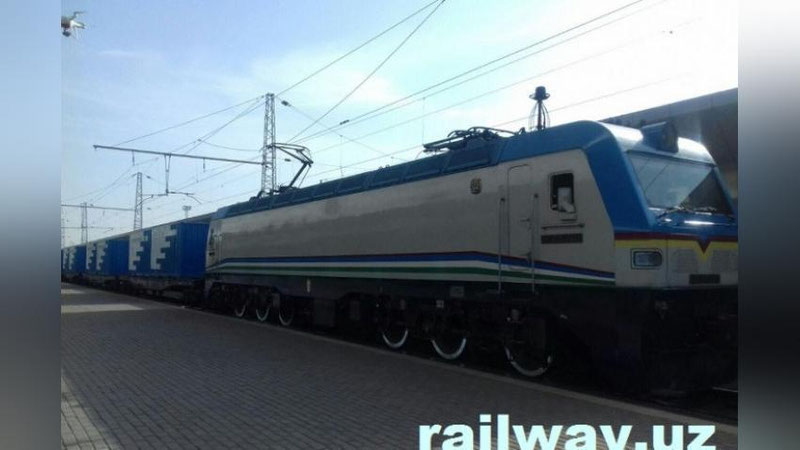 Изрображение '"УЗБЕКИСТОН ТЕМИР ЙУЛЛАРИ" ЗАПУСТИЛ НОВЫЙ ГРУЗОВОЙ ПОЕЗД В АНДИЖАН (ВИДЕО)'