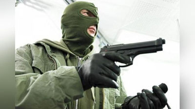 Изрображение 'ВОДИТЕЛИ ИНСЦЕНИРОВАЛИ ОГРАБЛЕНИЕ В СЕРГЕЛИ, ЧТОБЫ ПРИСВОИТЬ ДЕНЬГИ'