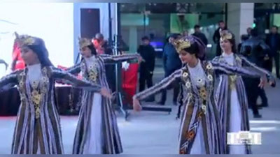 Изрображение 'ВИДЕО: ПРАЗДНИК ДРУЖБЫ НА УЛИЦАХ ТАШКЕНТА'