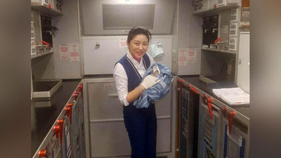 Изрображение 'УЗБЕКИСТАНКА РОДИЛА В САМОЛЕТЕ НА ПУТИ ИЗ ПЕКИНА В ТАШКЕНТ'