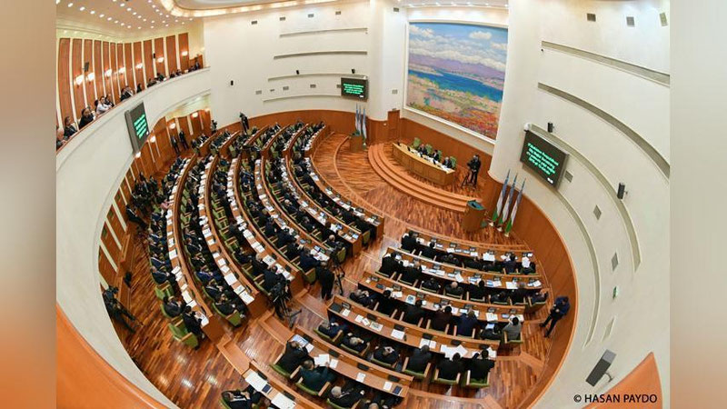 Изрображение 'СЕНАТ ОЛИЙ МАЖЛИСА РАССМОТРИТ НОВЫЕ ЗАКОНЫ 28 ФЕВРАЛЯ'