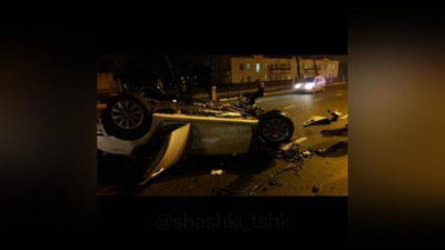 Изрображение 'В ТАШКЕНТЕ ВДРЕБЕЗГИ РАЗБИЛСЯ АВТОМОБИЛЬ LEXUS (ФОТО)'