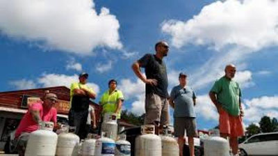 'Karolina shtati aholisi ko`chib ketmoqda'ning rasmi