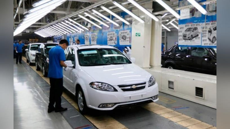 'Расман: "UzAuto Motors" автомобилларининг нархи пасаяди'ning rasmi
