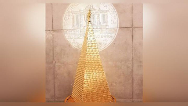 'Germaniyada oltin archa o`rnatildi (foto)'ning rasmi