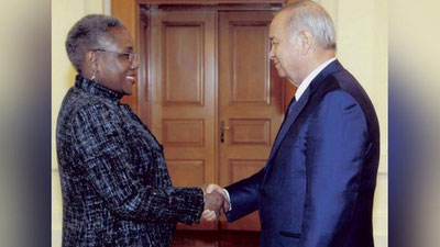 'Памела Спратлен ўзбек халқига энг яхши тилакларини билдирди'ning rasmi