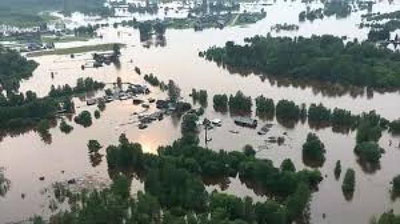 'Rossiya suv toshqinlari va yong`in iskanjasida (Video)'ning rasmi