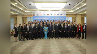 '​Toshkentda Konteynerda tashuvlar ustidan nazorat Global dasturining oltinchi yillik mintaqalararo uchrashuvi bo`lib o`tmoqda'ning rasmi