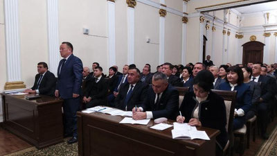 'Boburmirzo Obloqulov Samarqand shahri hokimi lavozimiga tasdiqlandi'ning rasmi