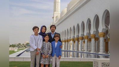 'Saida Mirziyoeva oila a`zolari bilan Shayx Zayd masjidini ziyorat qildi'ning rasmi