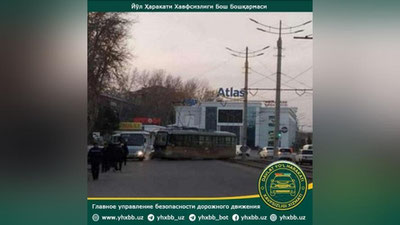 'Samarqandda tramvay o`z yo`lidan chiqib ketdi'ning rasmi
