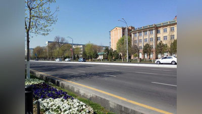 Изрображение 'Спецкомиссия разрешила пользоваться утром и вечером автомобилями и гулять во дворах'