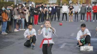 'Toshkentda yoshlar festivali bo`lib o`tmoqda'ning rasmi