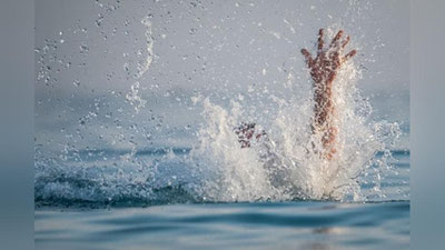 'Andijonda o‘zini daryoga tashlagan ayol va uni qutqaraman deb oqib ketgan shifokor qutqarildi'ning rasmi