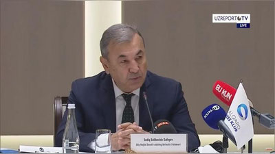 'Sodiq Safoev: "Ilgari hammamiz bilardik, Senat majlislariga kirish naqadar mashaqqat edi"'ning rasmi