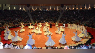 '83 yilki dunyoni chorlayotgan "Shabi Arus". Turkiyada Jaloliddin Rumiyning 747 yilligi munosib nishonlandi (foto)'ning rasmi