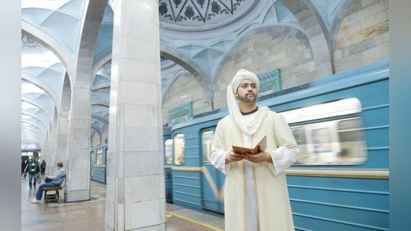 'Toshkent metrosida davlat tiliga bag`ishlangan tadbir o`tkazildi'ning rasmi