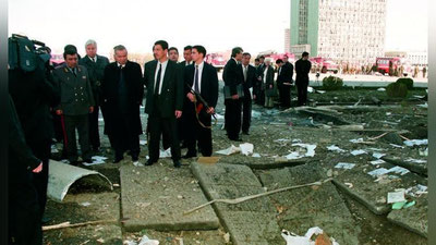 'Ислом Каримовга суиқасдни ташкил этишда қатнашган террорчига суд ҳукми ўқилди'ning rasmi