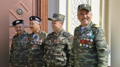 'Afg`on urushida Namangandan 3676 nafar askar ishtirok etgan. 70 nafar jangchi halok bo`lgan, 327 nafari yarador bo`lib qaytgan 'ning rasmi