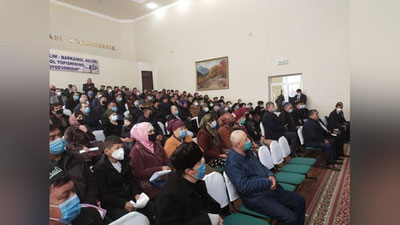 'Qashqadaryoda Oliy sud raisi rahbarligida murojaatchilar bilan muloqot o`tkazilmoqda'ning rasmi