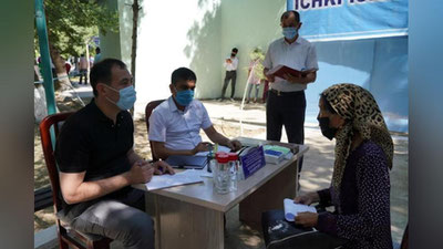 'Samarqand va Toshkent viloyatlarida sud-huquq masalalari bo`yicha ommaviy qabullar o`tkaziladi'ning rasmi