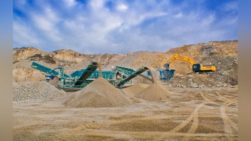 'Yuqorichirchiq tumanida qum-shag`al aralashmasini o`zboshimchalik bilan qazib olgan shaxslarga nisbatan jinoyat ishi qo`zg`atildi'ning rasmi