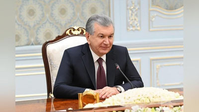 'Prezident “Rossiyskie jelezne dorogi” kompaniyasi bosh direktorini qabul qildi'ning rasmi