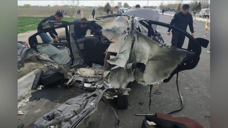 Изрображение 'В Сырдарье в результате взрыва баллона в "Ласетти" погибли 2 человека (видео)'