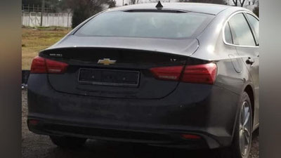 'Jizzaxlik fuqaro "Malibu" olaman deb, 300 mln so`mga chuv tushdi'ning rasmi